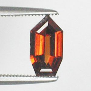 Spessartite Gemstone- Ge-spess-9