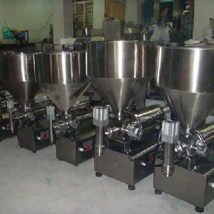 Pneumatic Paste Filling Machine