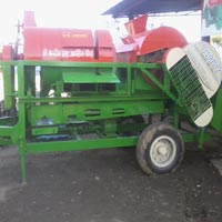 Mini Combine Thresher