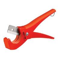 Pipe Cutter