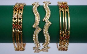 Gold Bangle Set