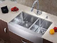 stainless kitchen sink