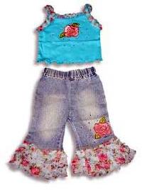 Kids Jeans and Tops (DG KW 04)
