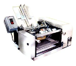 Semi Automatic Labeling Machine