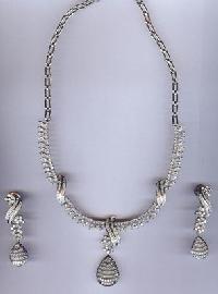 Diamond Necklace Set (005)