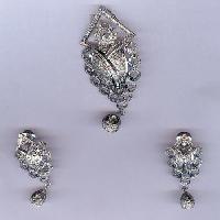 Diamond Pendant Set (0018)
