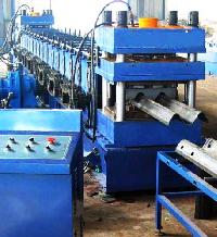 Guardrail Roll Forming Machine