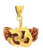 mukhi rudraksha pendant