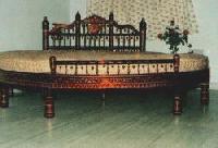 Double Bed - Round