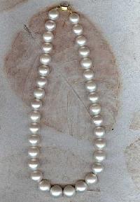 White South Sea Pearl