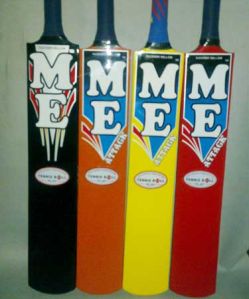 tennis cricket bat