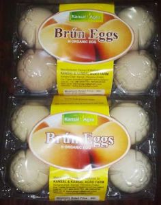 brown organic eggs