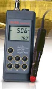 DISSOLVED OXYGEN METERS