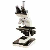 Trinocular Microscopes