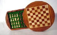 magnetic round chess