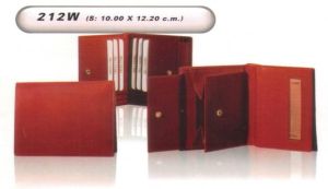 Wallet (212W)