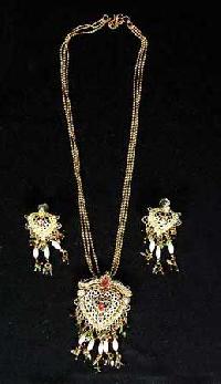 Imitation Necklace Set