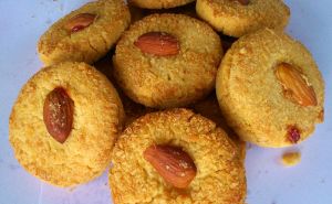 Almond Cookies