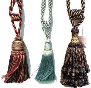 Tassels - Awe-1034