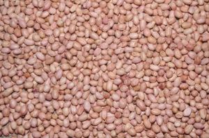 Husked Groundnuts