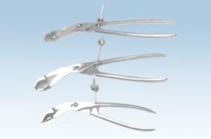 Self Centring Forcep