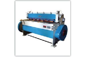 Under Crank Shearing Machine