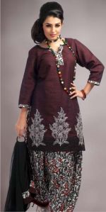 Ladies Ethnic Wear - Disha Mystic 016