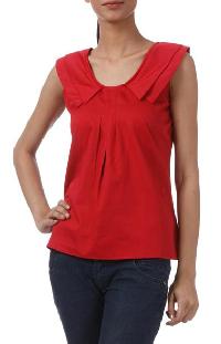 Ladies Sleeveless Tops