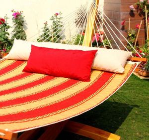 Quilted Hammock-Red & Yellow