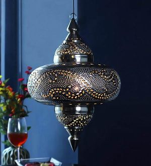 MOROCCAN PENDENT LIGHT