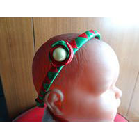 Red and Green Zig Zag Satin Draped Hairband with Pearl