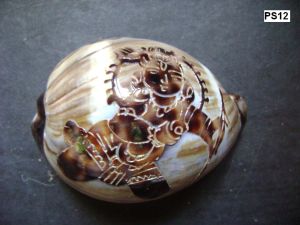 Carved Sea Shell Design