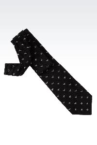 logo tie