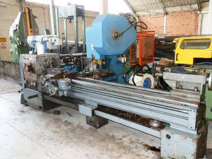 hmt lathe machine