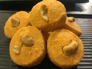 Mango Naan Khatai