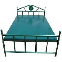 steel cot