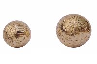 wooden decorative balls