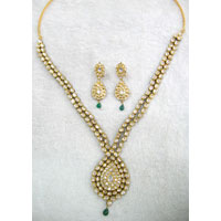 Exclusive - 22k Yellow Gold Diamond Polki Necklace