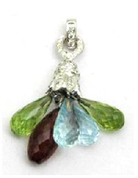 Grape Fizz - 18k Diamond, Colored Stone Pendant