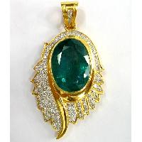 Spring Green - 18k Diamond Emerald Pendant