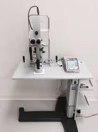 power table with slit lamp