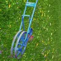 Hand Operated Weeder