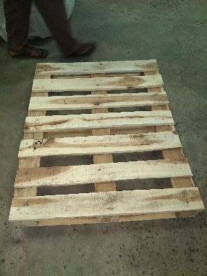 Two Way Wooden Pallets