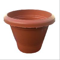 plastic pots