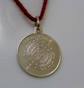 silver locket yantra