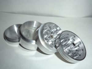 Metal Smoking Grinders