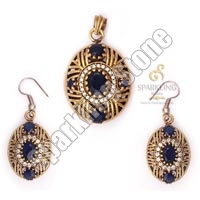 Antique Pendant Set