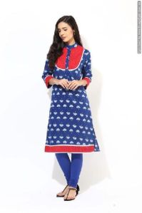 ladies avishi  branded kurtis