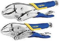 Grip Plier