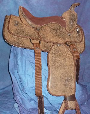 WESTERN SADDLE SYNTHETIC BROWN.